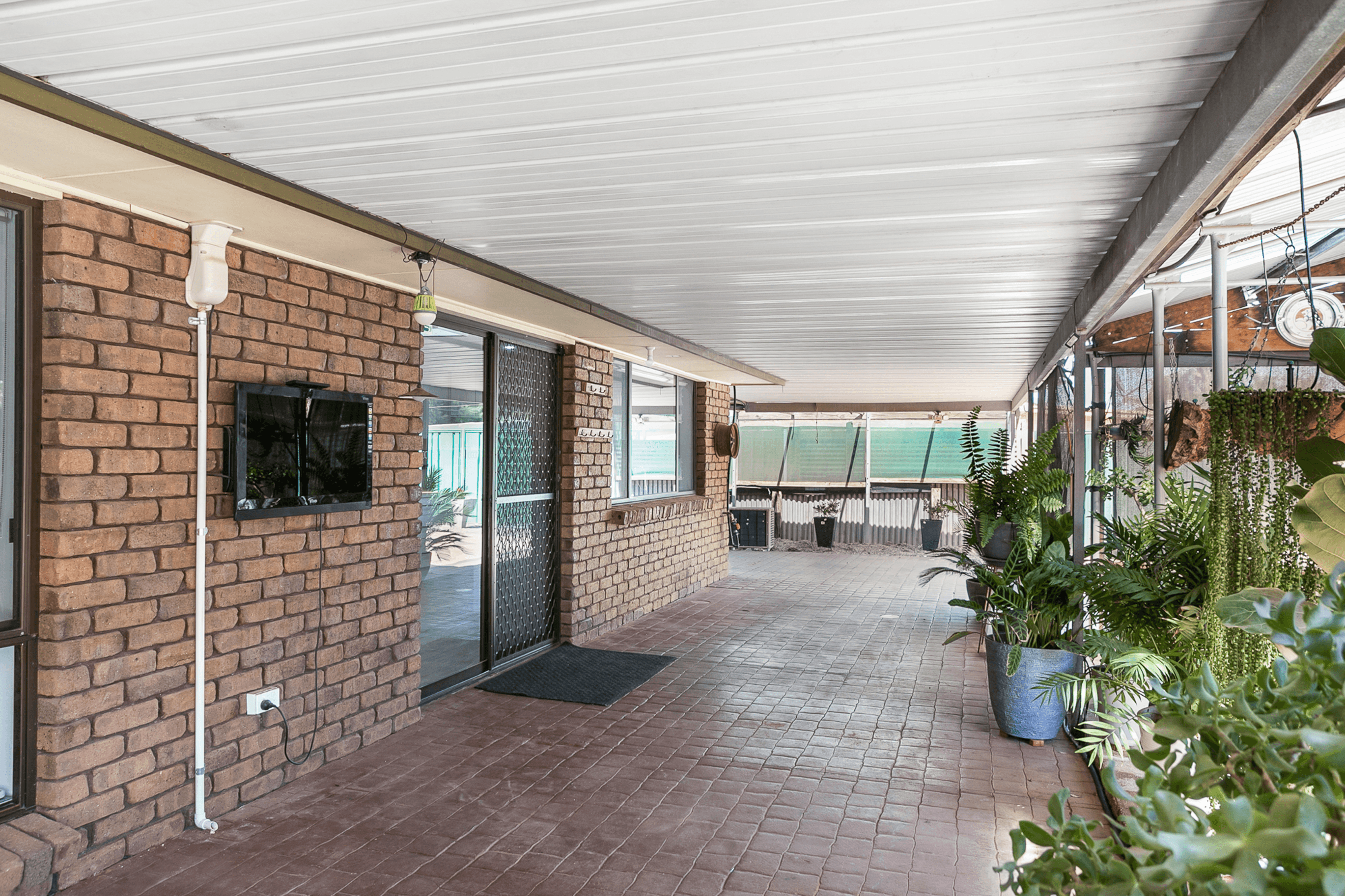 37 Pauline Street, PARINGA, SA 5340