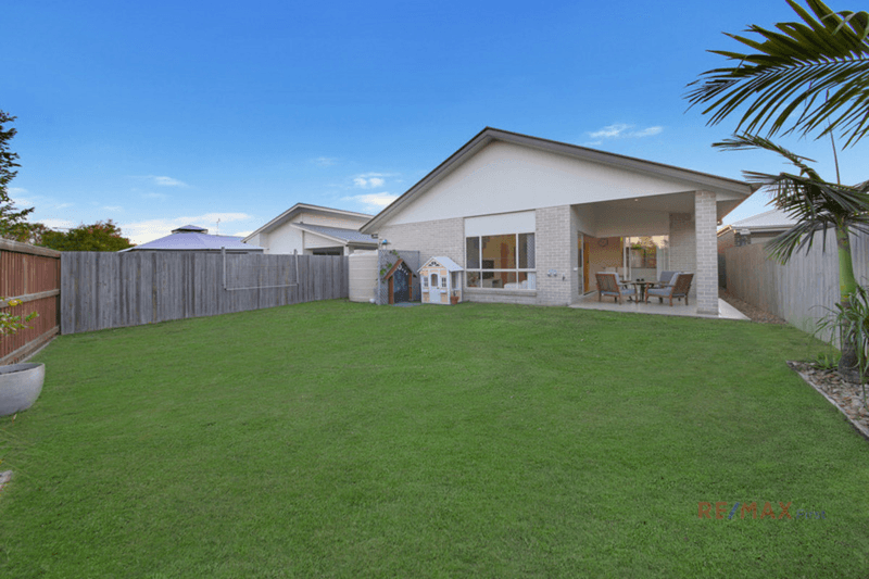 32 Apple Crescent, Caloundra West, QLD 4551