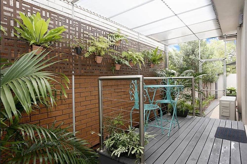 2/51 Walton Street, SOUTHPORT, QLD 4215