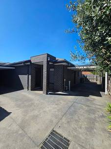 2/70 Orrong Avenue, Reservoir, VIC 3073