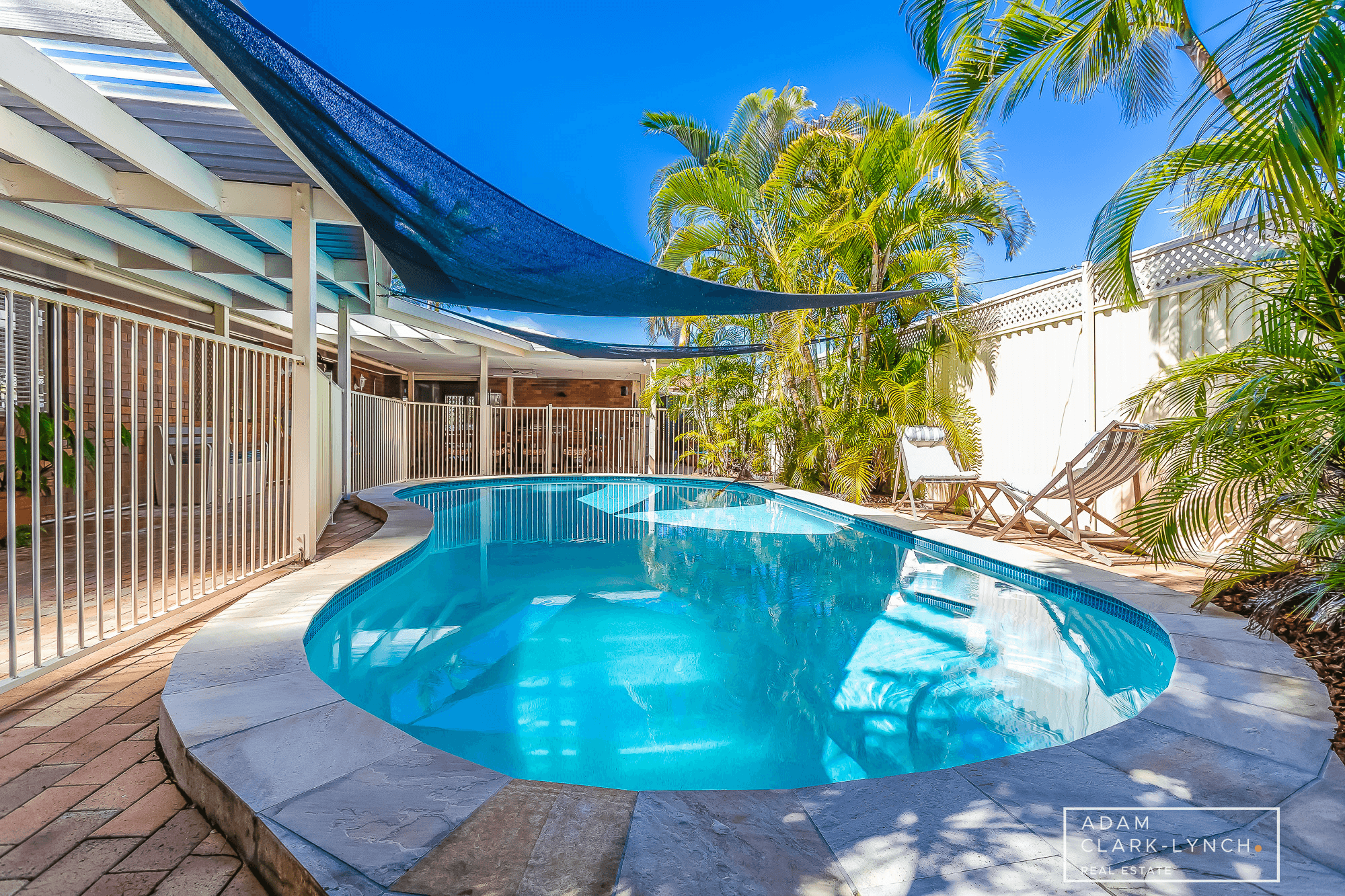 15 Southern Cross Drive, Newport, QLD 4020