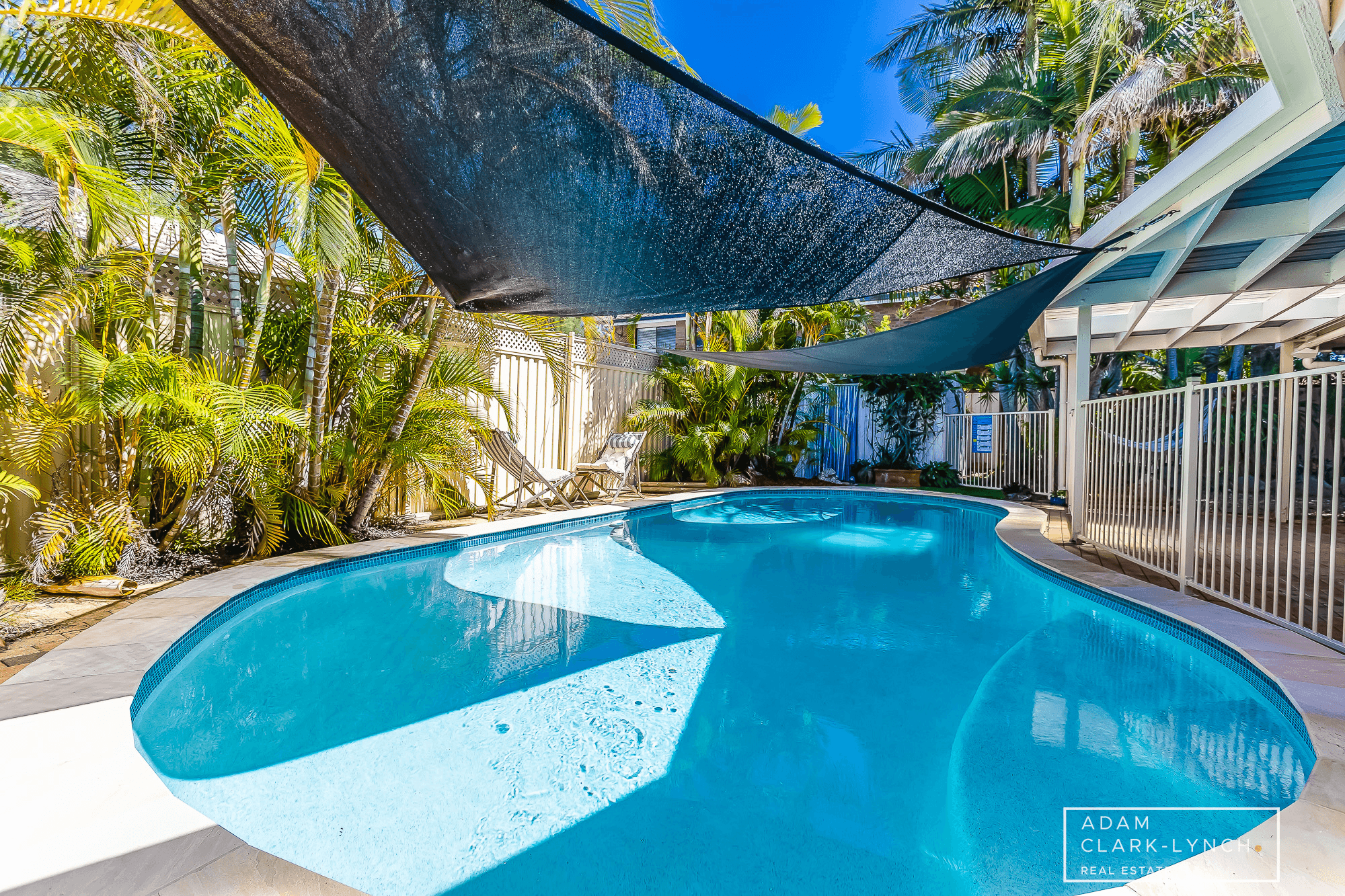 15 Southern Cross Drive, Newport, QLD 4020