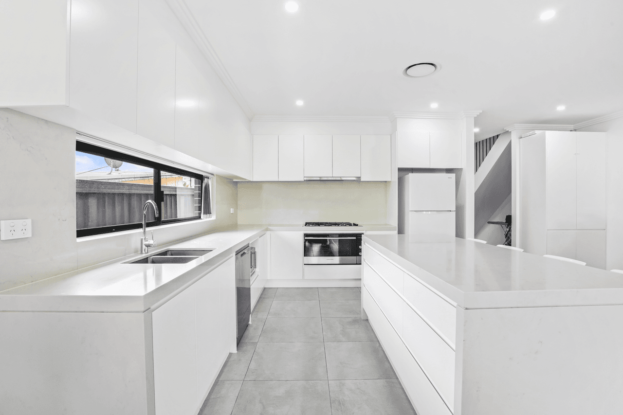 29A Kihilla Street, FAIRFIELD HEIGHTS, NSW 2165