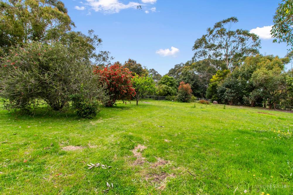 15 Rickard Drive, Churchill, VIC 3842