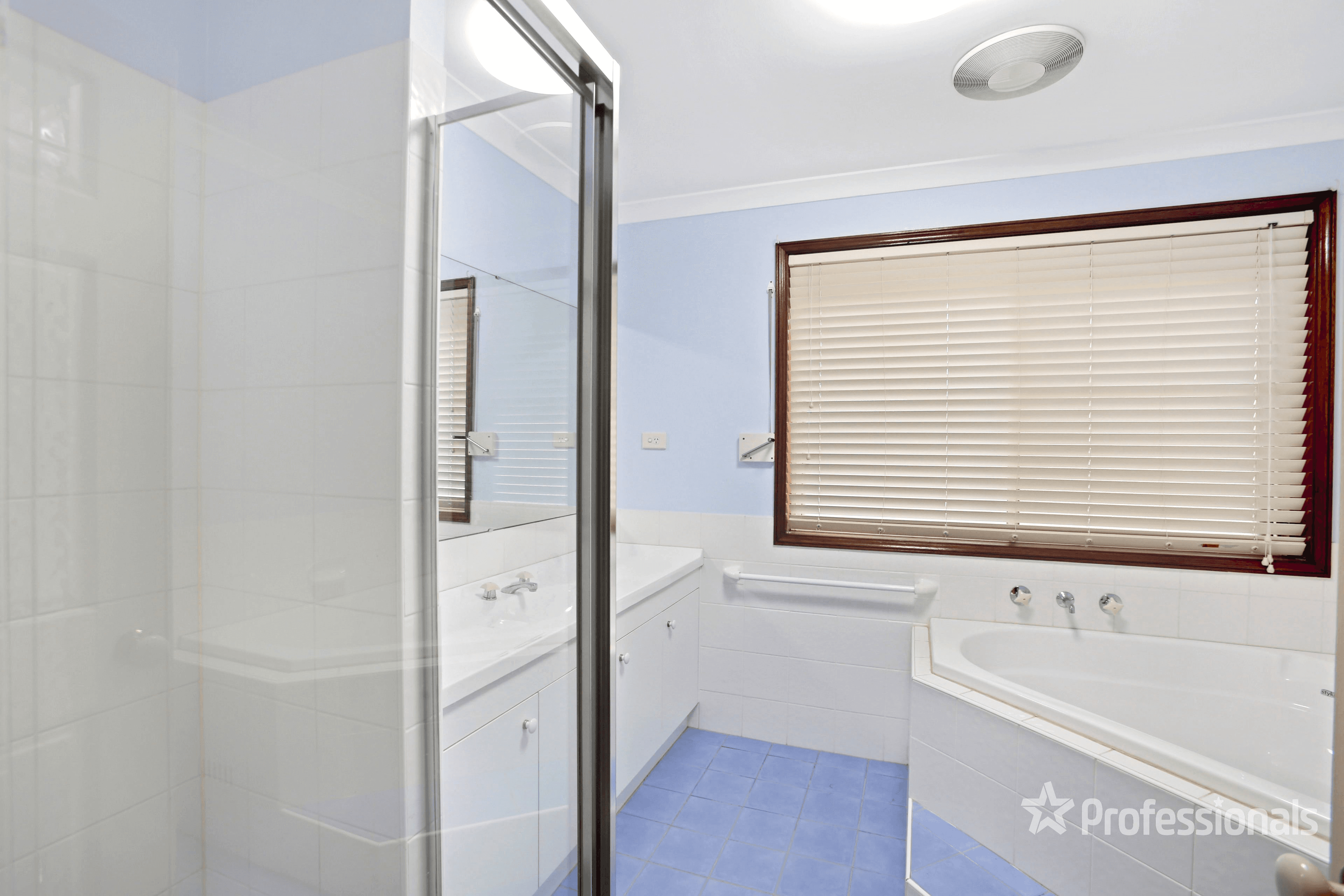 180 Turner  Road, CURRANS HILL, NSW 2567