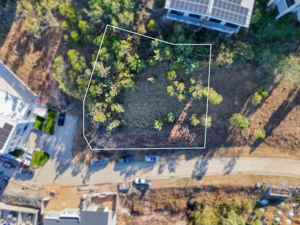 Monash Place, CASTLE HILL, QLD 4810
