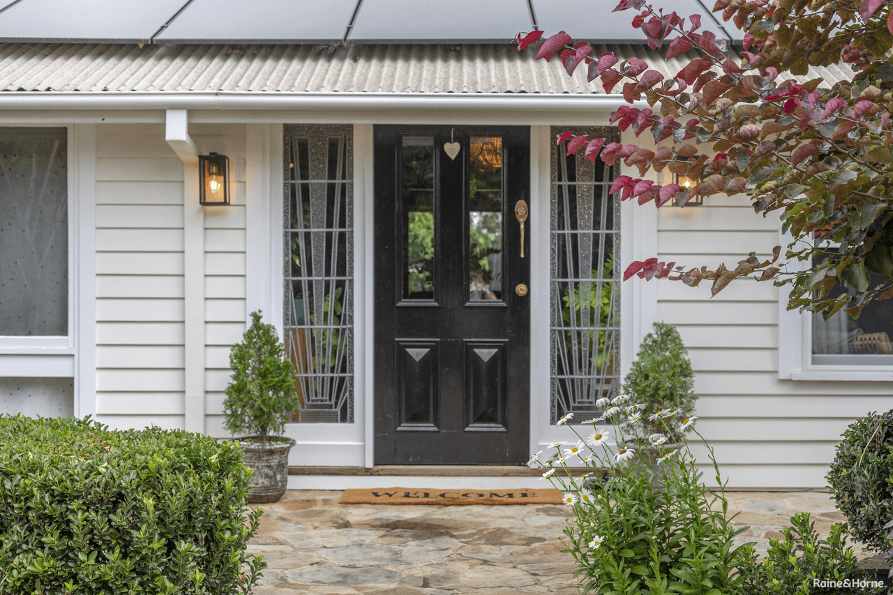 42 Wharf Road, BERRY, NSW 2535
