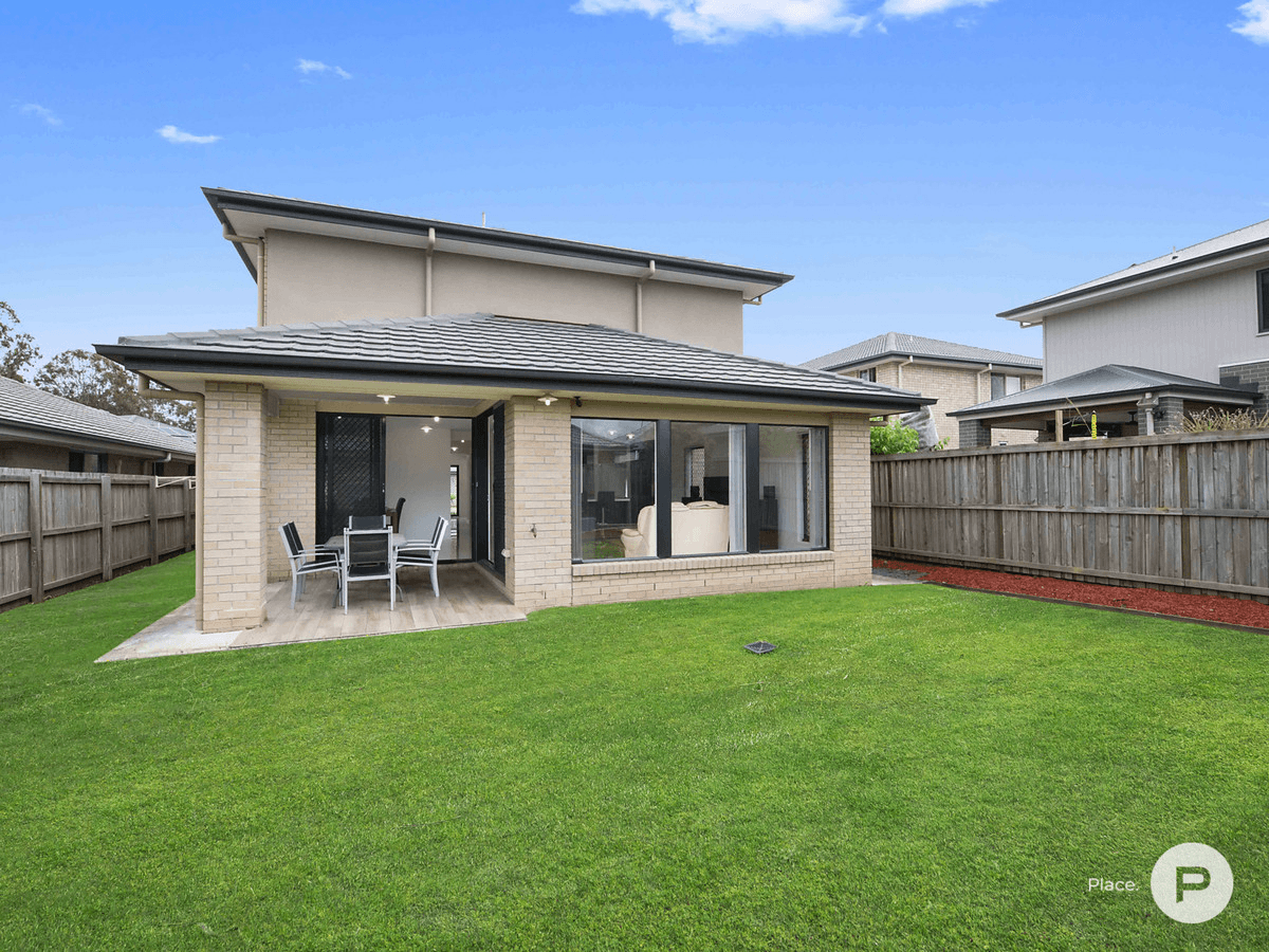 4 Penda Crescent, Pallara, QLD 4110