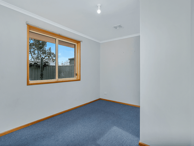 1 GOLDEN WAY, NURIOOTPA, SA 5355