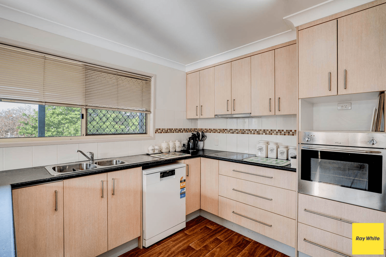 40-42 David Street, LINVILLE, QLD 4314