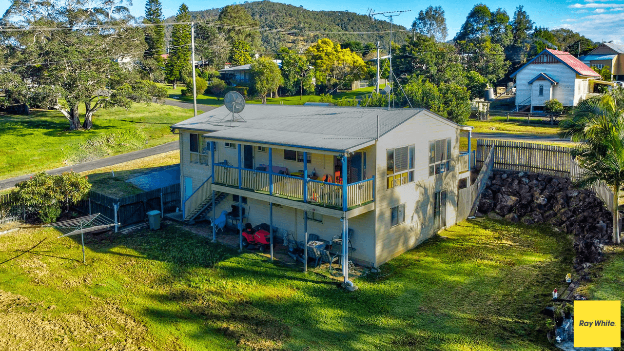 40-42 David Street, LINVILLE, QLD 4314