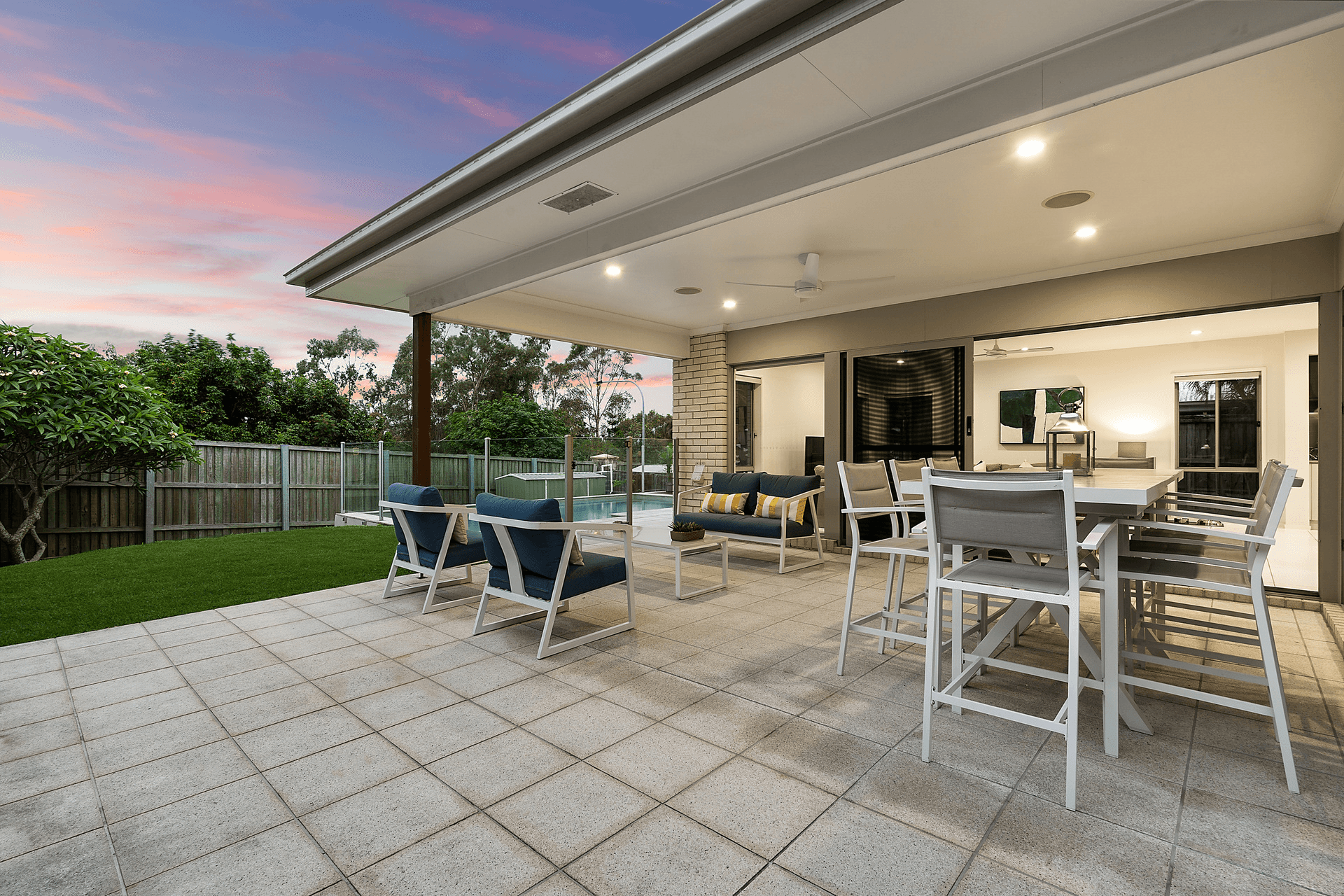 70 Rowland Avenue, Wakerley, QLD 4154