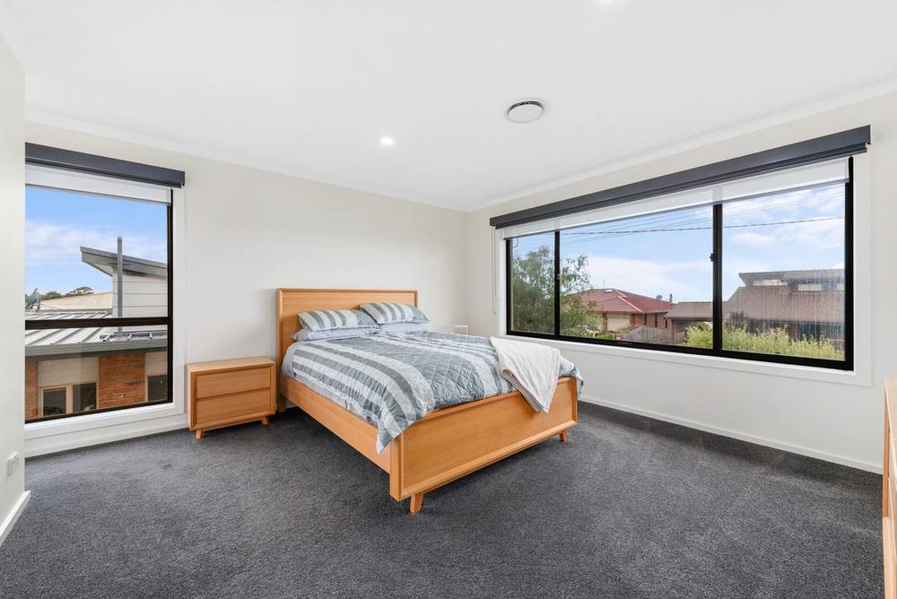21 Periwinkle Drive, Lakes Entrance, VIC 3909