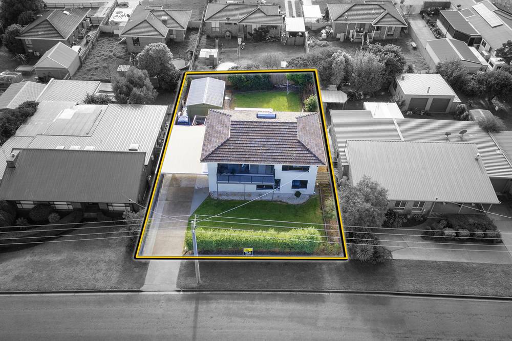 21 Periwinkle Drive, Lakes Entrance, VIC 3909