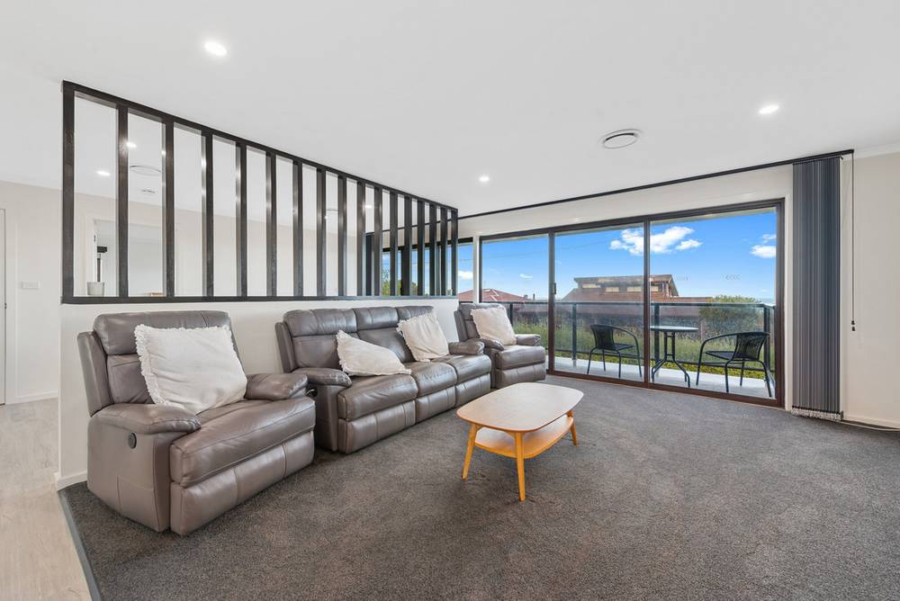 21 Periwinkle Drive, Lakes Entrance, VIC 3909