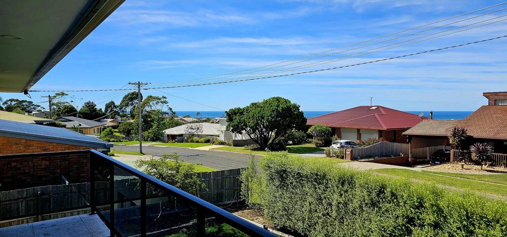 21 Periwinkle Drive, Lakes Entrance, VIC 3909