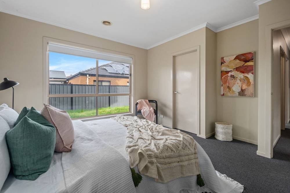 24 Mintarra Rd, Tarneit, VIC 3029