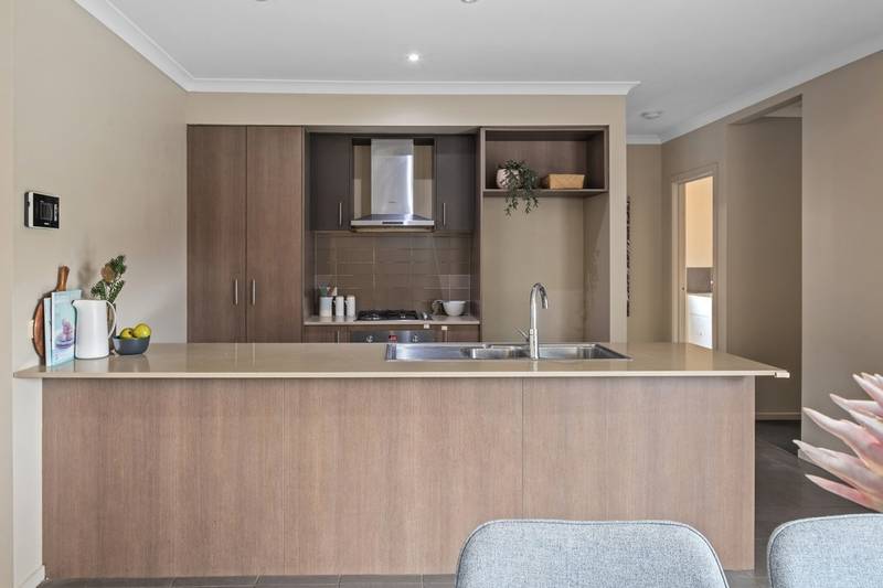 24 Mintarra Rd, Tarneit, VIC 3029