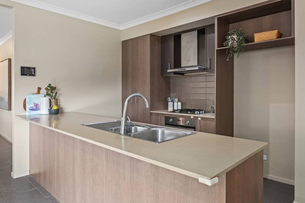 24 Mintarra Rd, Tarneit, VIC 3029