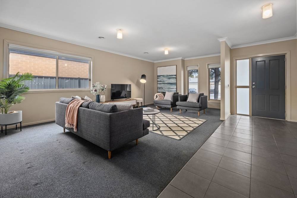 24 Mintarra Rd, Tarneit, VIC 3029