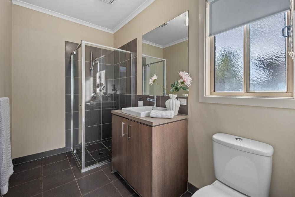 24 Mintarra Rd, Tarneit, VIC 3029