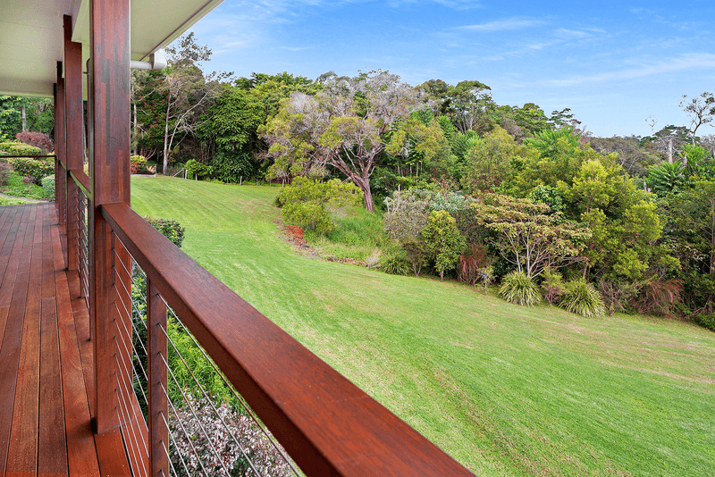 18 Greenfields Ct, Maleny, QLD 4552