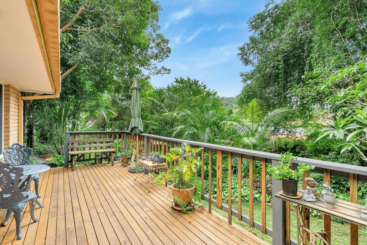 11 Walgooan Way, Ocean Shores, NSW 2483