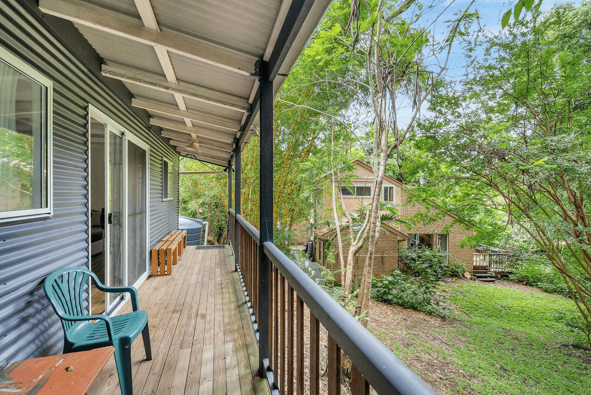 11 Walgooan Way, Ocean Shores, NSW 2483