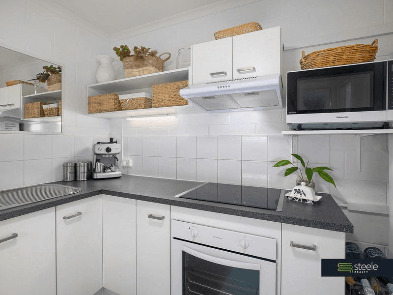 2/27-29 Frank Street, COOLUM BEACH, QLD 4573