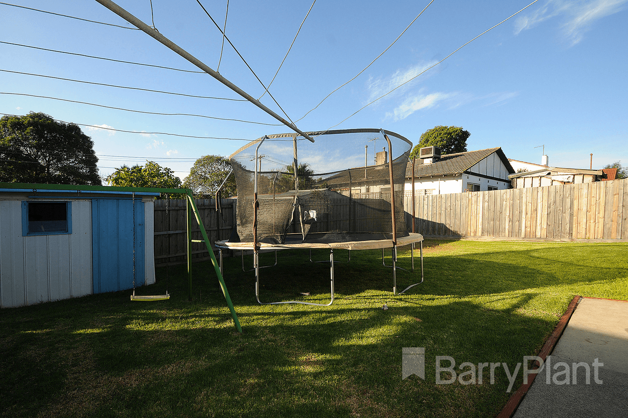 18 Nigra Street, Doveton, VIC 3177