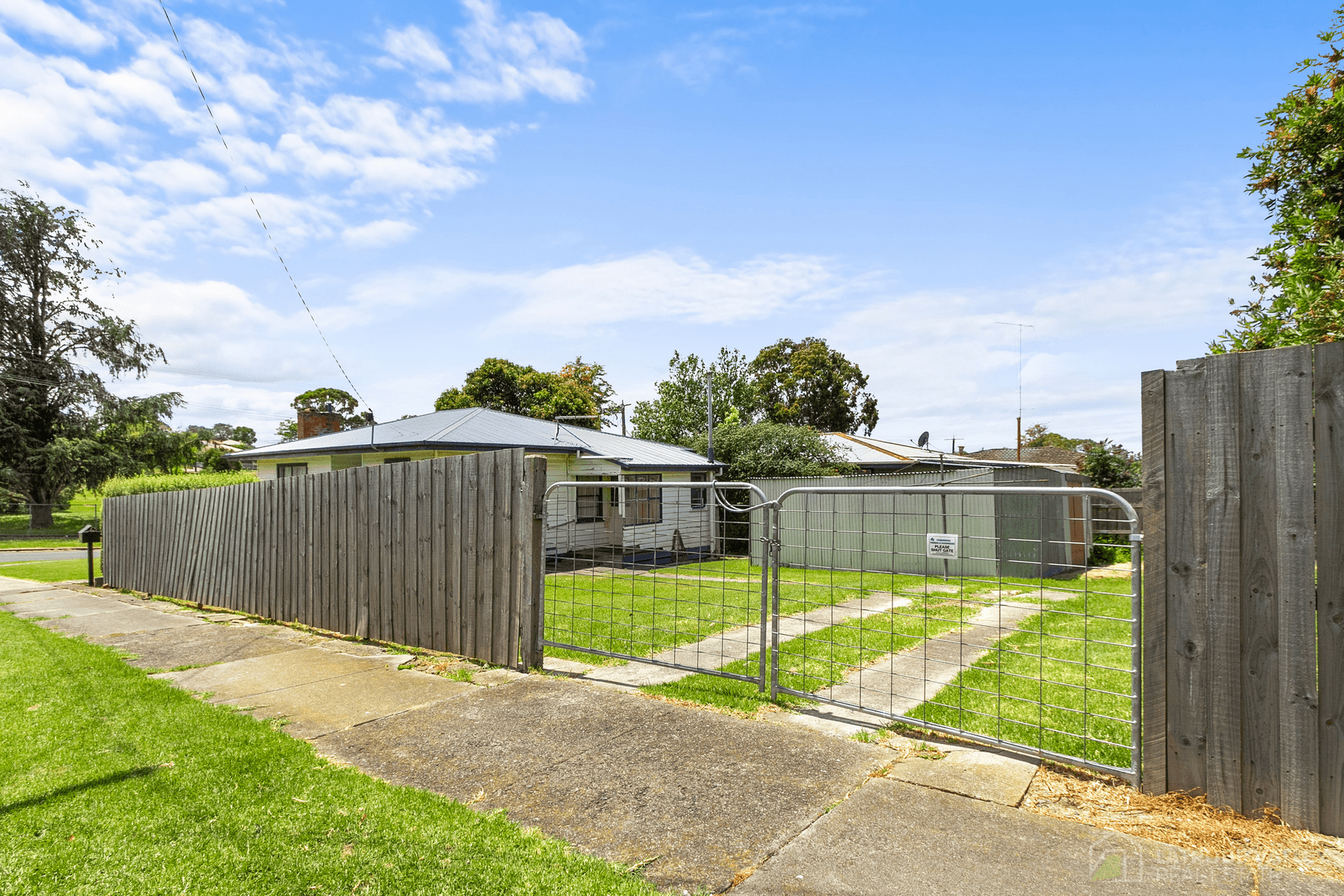 36 Churchill Road, Morwell, VIC 3840