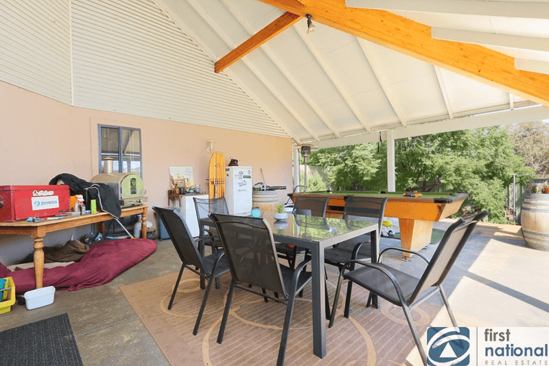 6 Charles Street, NORTHAM, WA 6401