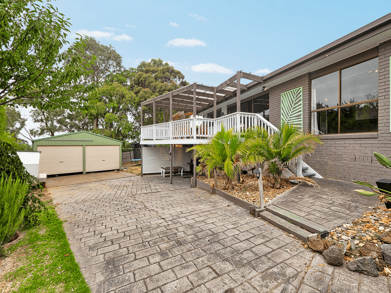 5 Martin Place, PAKENHAM, VIC 3810