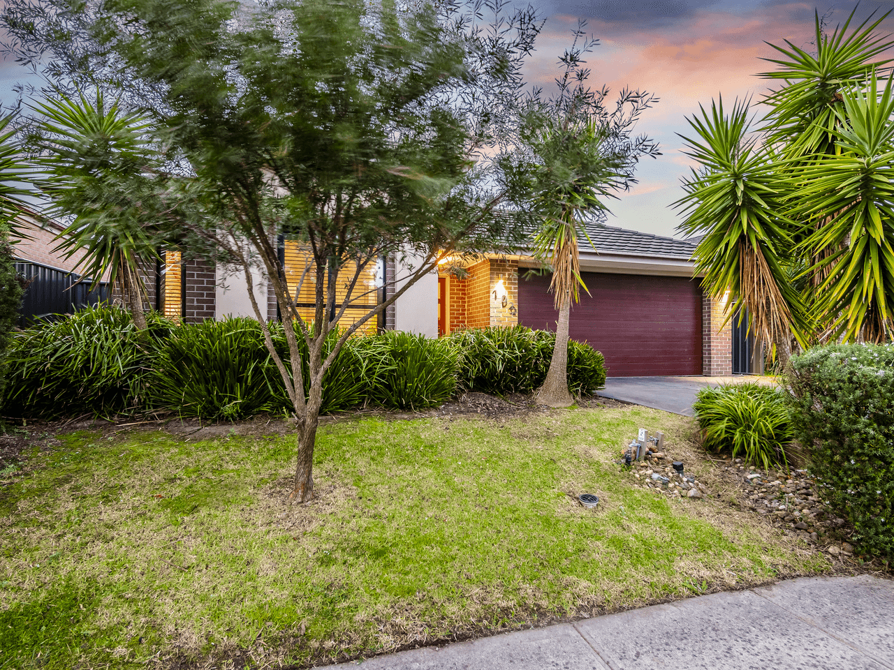 102 Sabel Drive, CRANBOURNE NORTH, VIC 3977