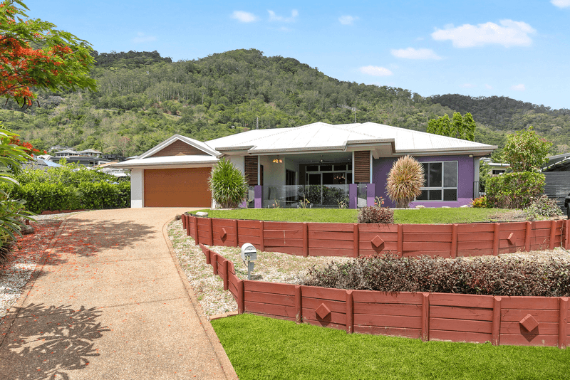 27 Pelling Close, KANIMBLA, QLD 4870