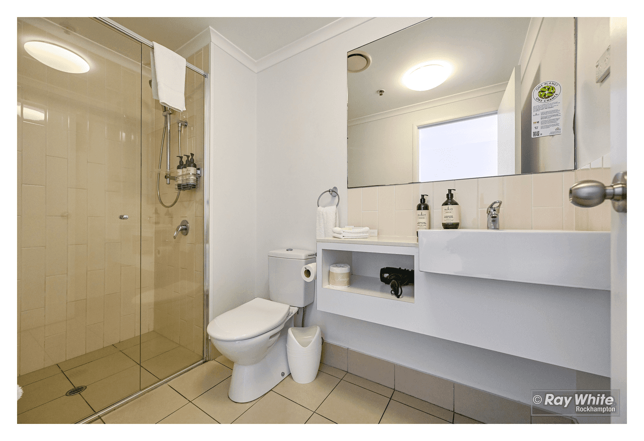 102/102-108 Victoria Parade, ROCKHAMPTON CITY, QLD 4700