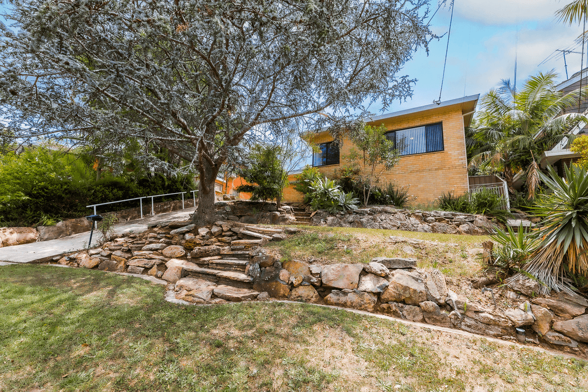 18 Donington Avenue, Georges Hall, NSW 2198