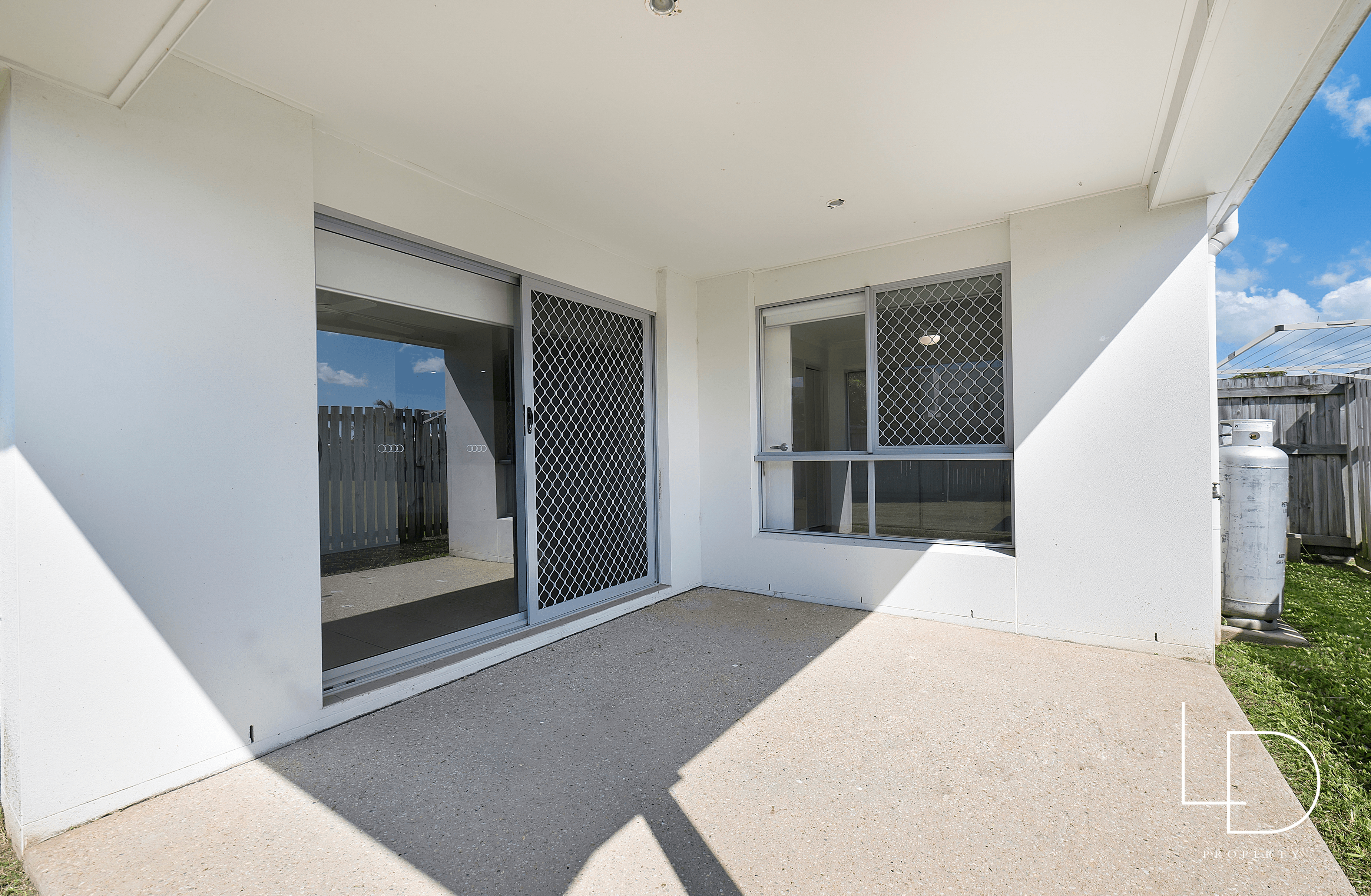 1/86 Superior Boulevard, ANDERGROVE, QLD 4740