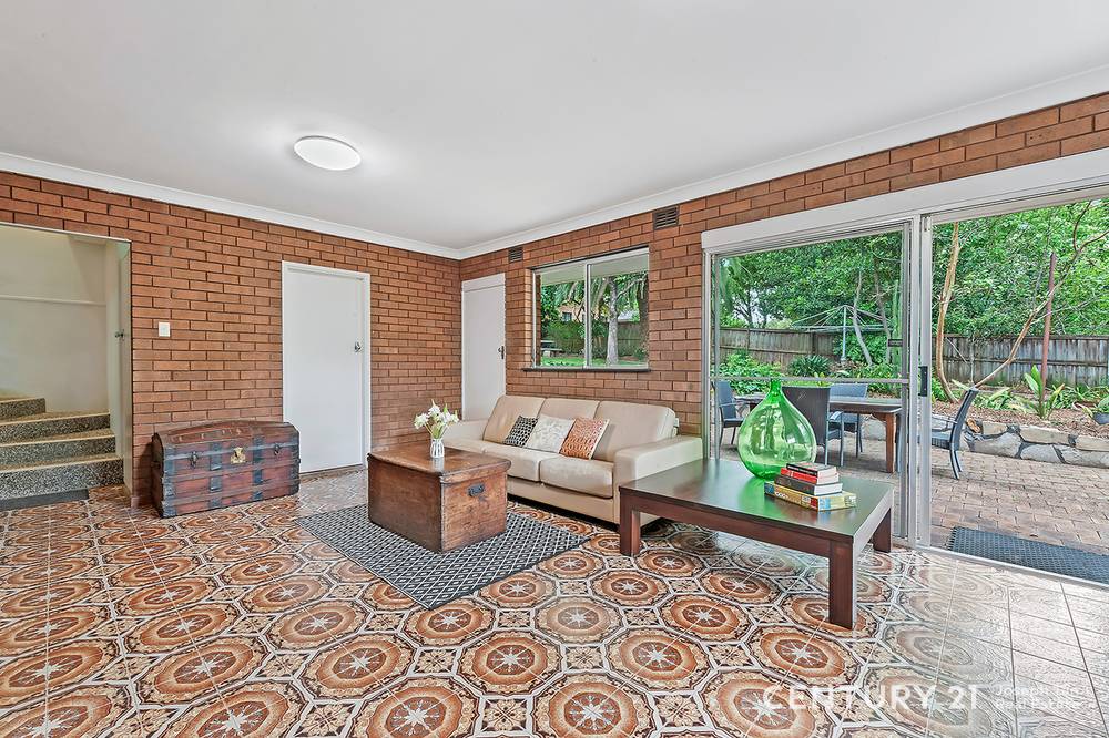 54  Eaton Road, West Pennant Hills, NSW 2125