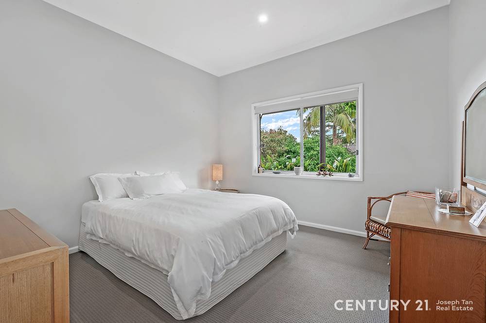 54  Eaton Road, West Pennant Hills, NSW 2125