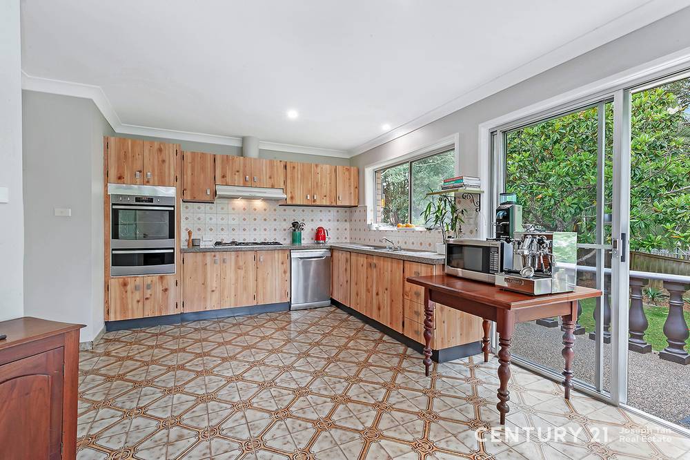 54  Eaton Road, West Pennant Hills, NSW 2125