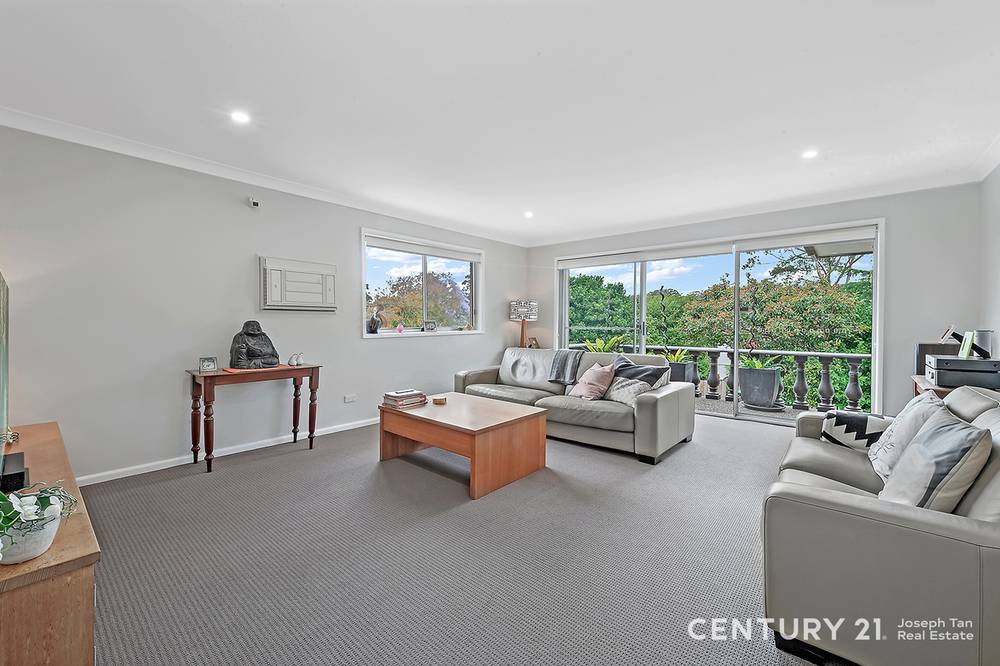 54  Eaton Road, West Pennant Hills, NSW 2125