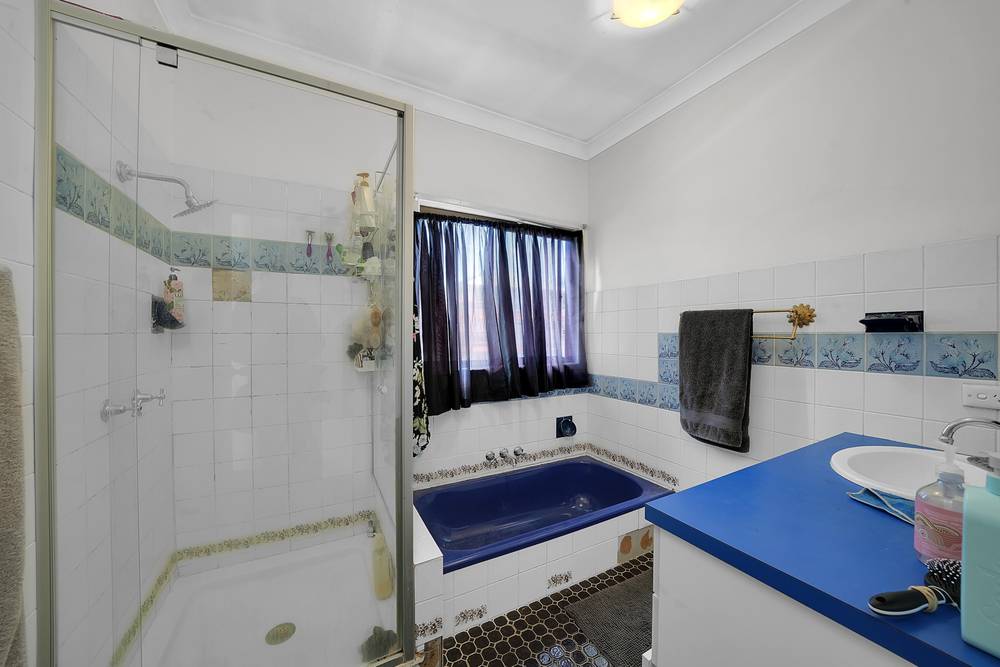 73 Ure St, HENDRA, QLD 4011