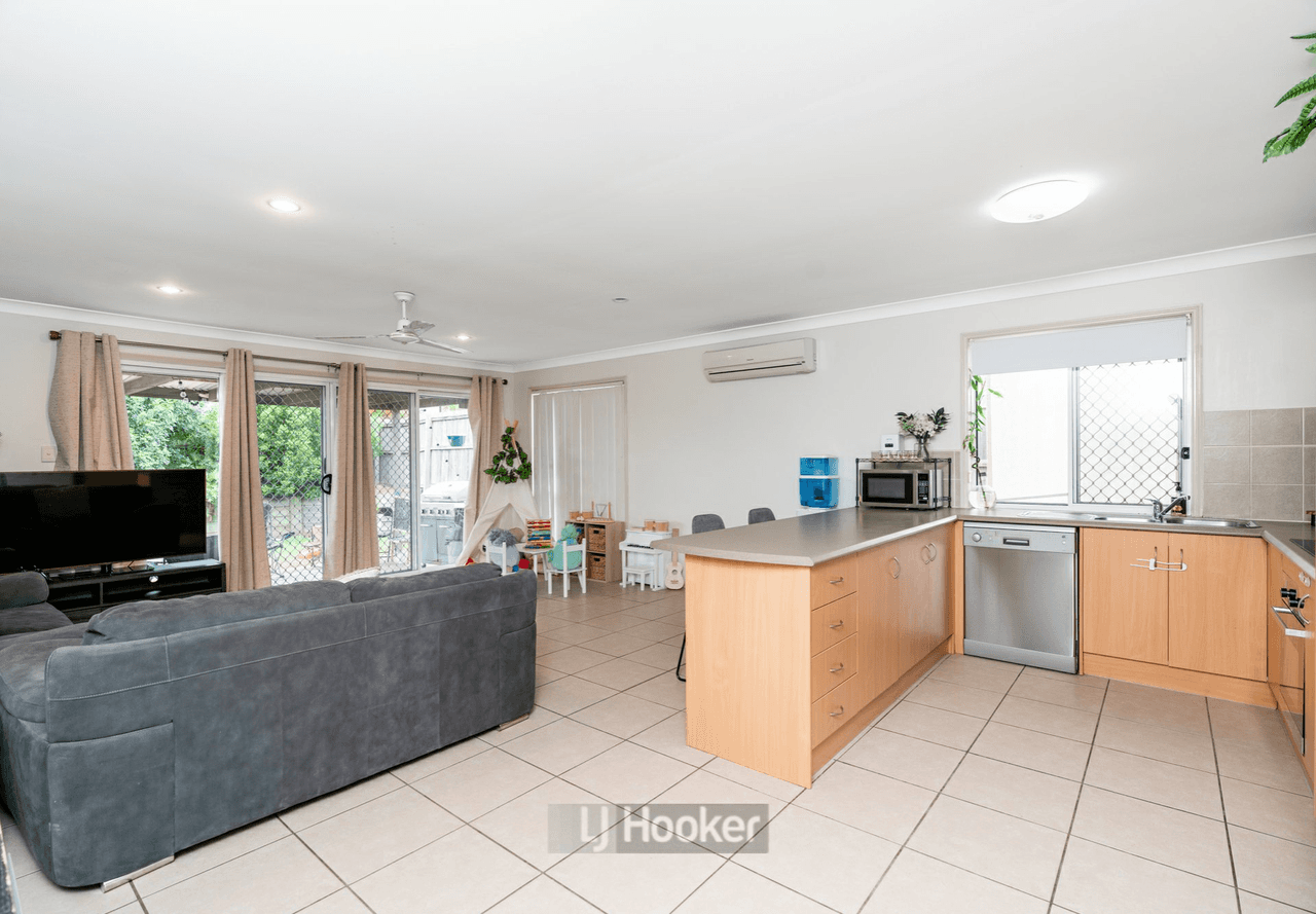 28 Lamberth Road East, HERITAGE PARK, QLD 4118