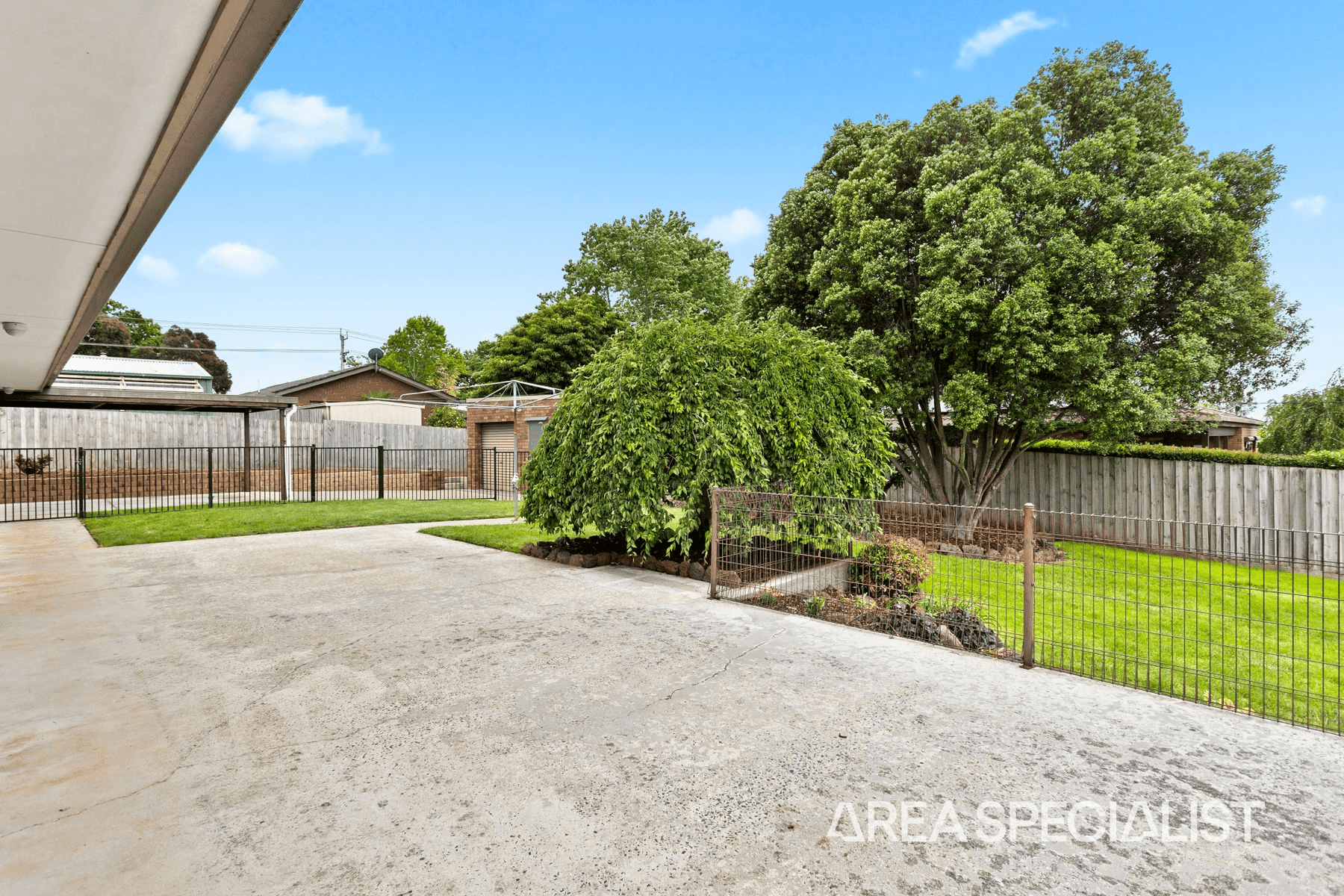 1 Noel Court, Leongatha, VIC 3953