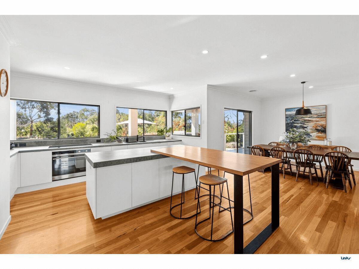17 Stringybark Drive, Torquay, VIC 3228