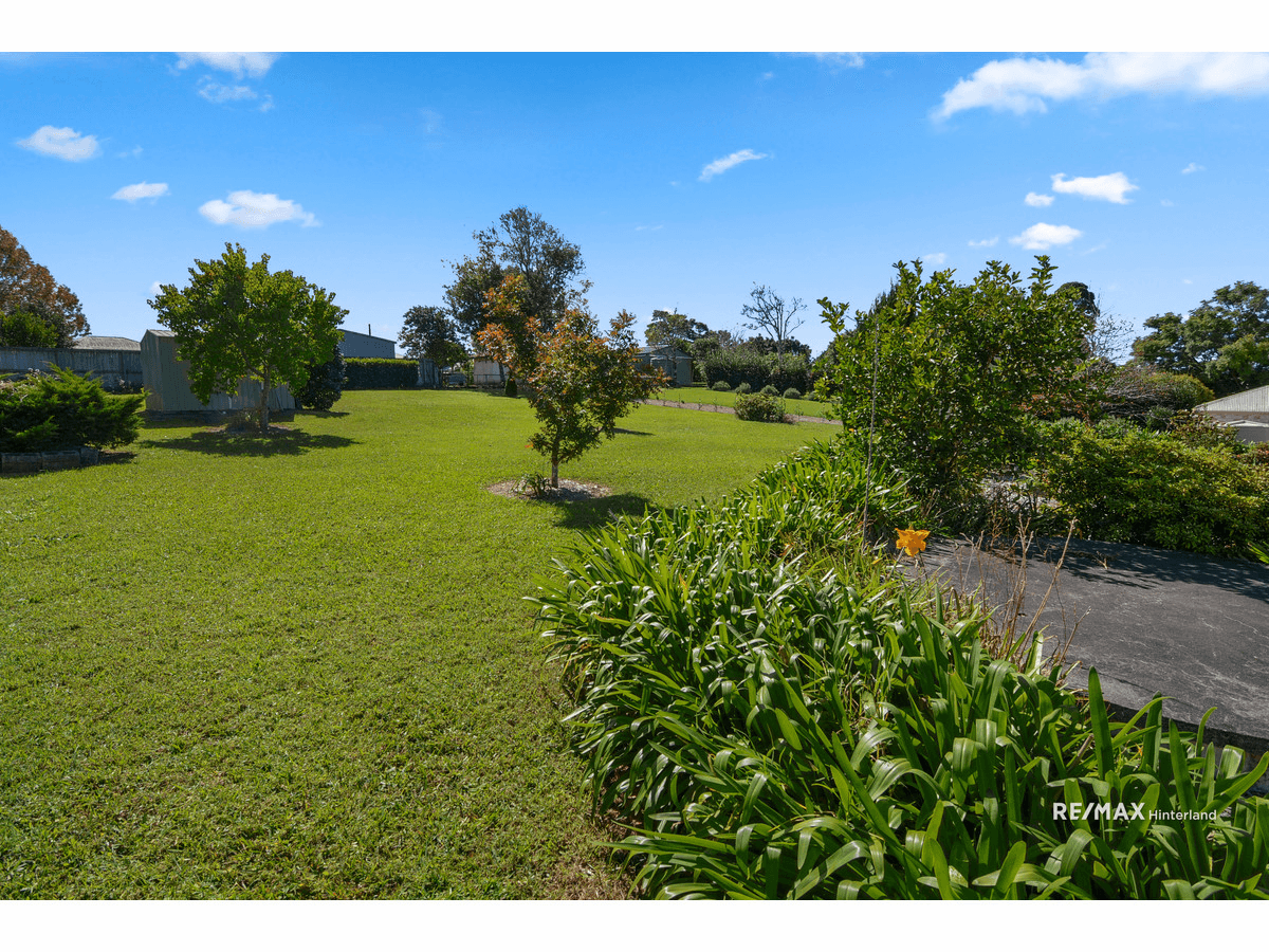 21 Water Gum Crescent, Maleny, QLD 4552