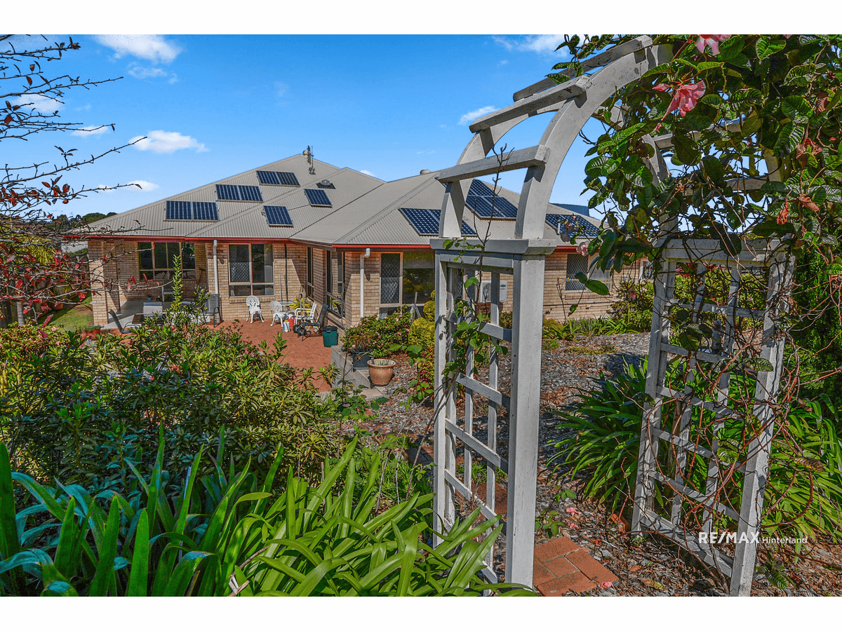 21 Water Gum Crescent, Maleny, QLD 4552