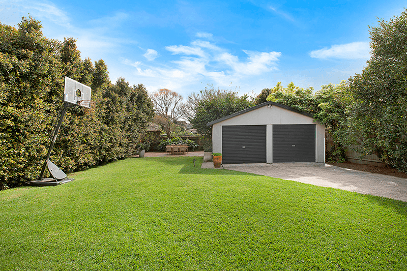 20 Russell Street, RUSSELL LEA, NSW 2046