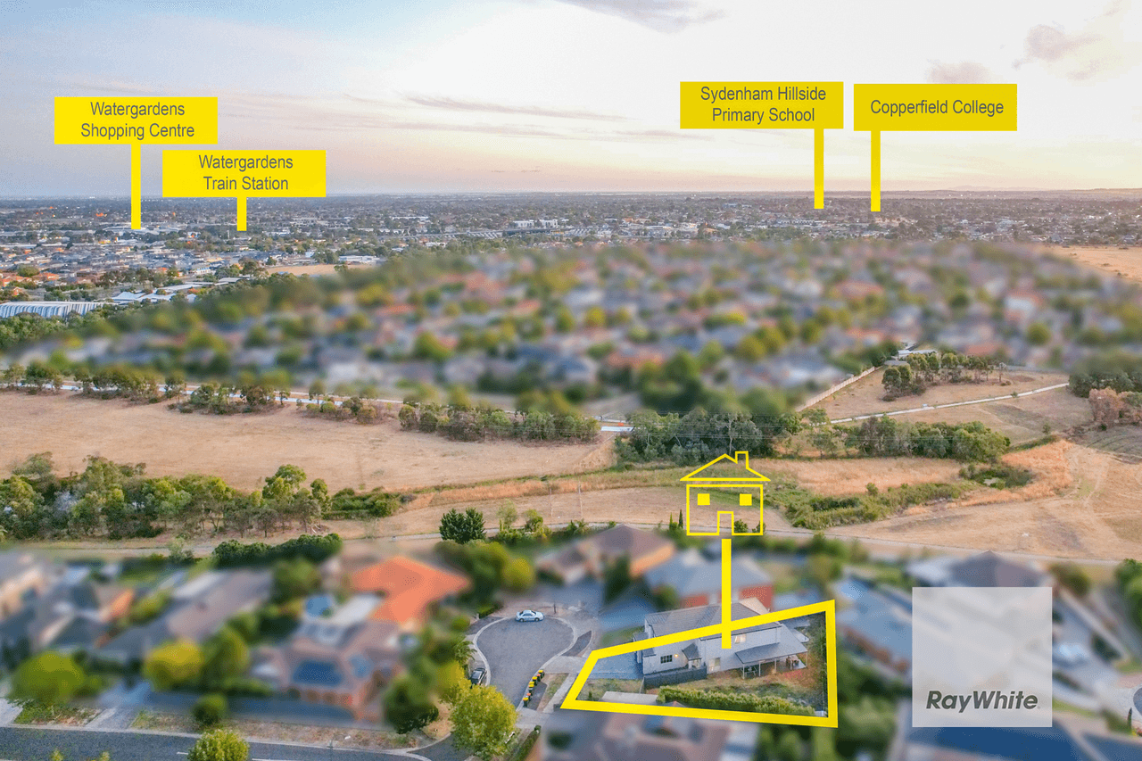 5 Pratt Close, TAYLORS LAKES, VIC 3038